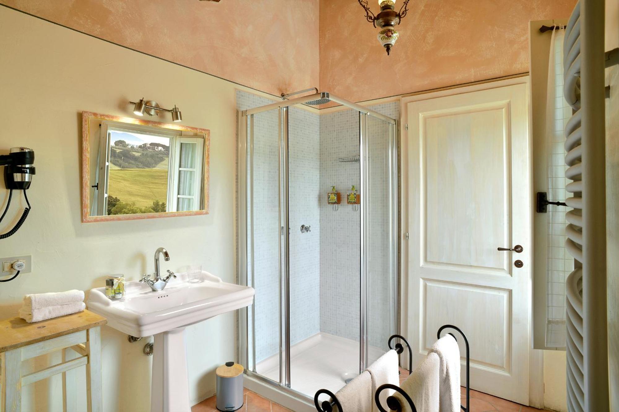 Locanda Le Giunche Guardistallo Extérieur photo