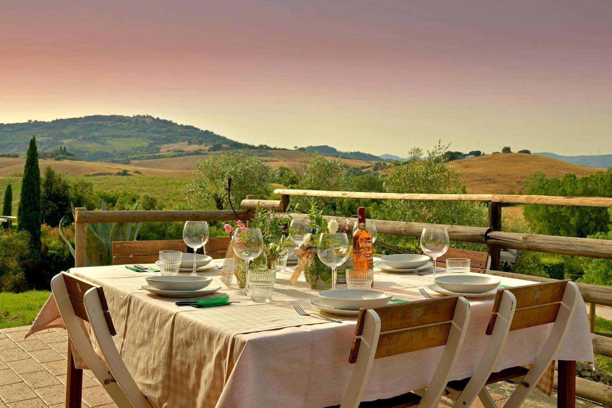 Locanda Le Giunche Guardistallo Extérieur photo